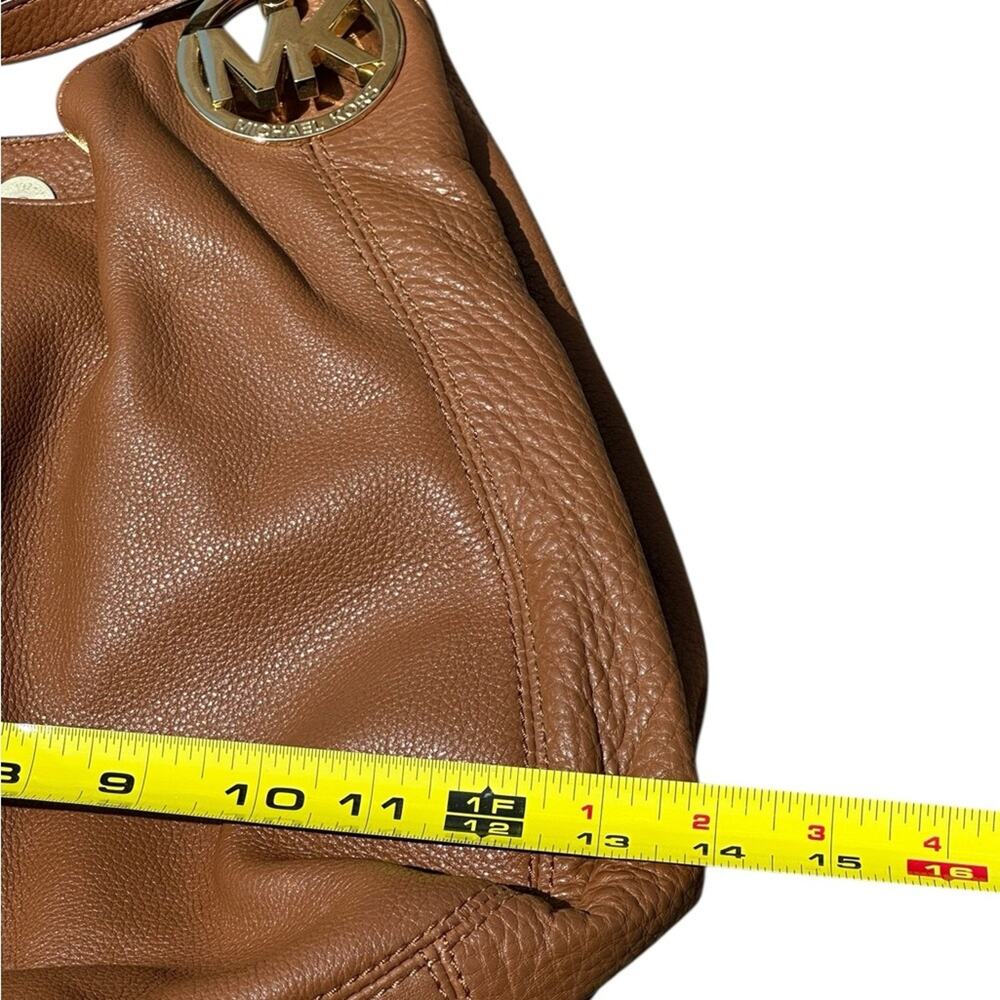 Michael Kors Large Fulton Brown Leather Shoulder Bag - Picture 11 of 13